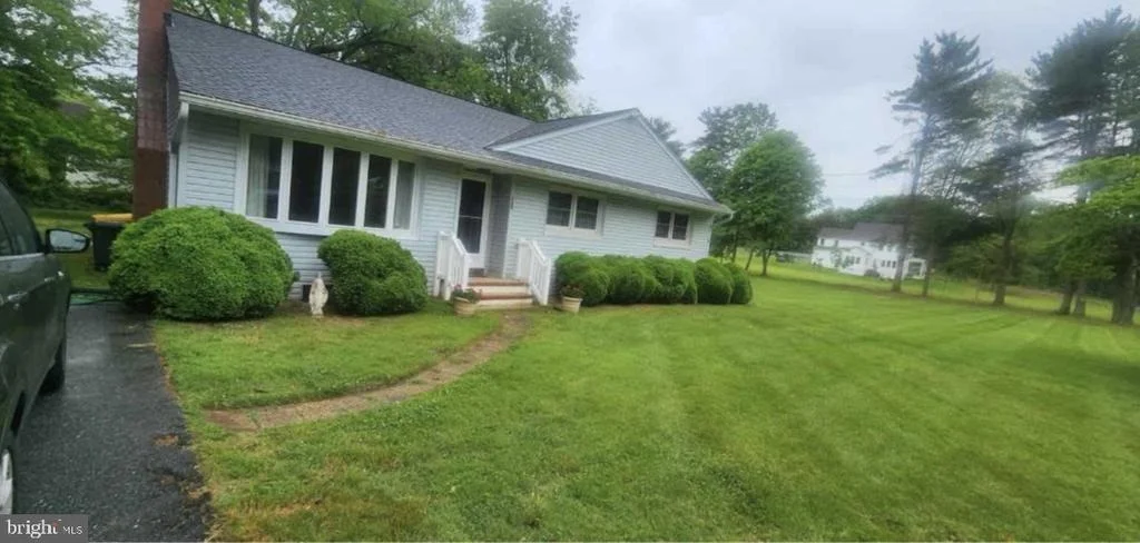 Photo of 1509 DUVALL ROAD