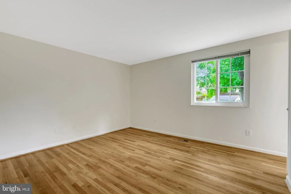 Photo of 1113 BICKSLER DRIVE
