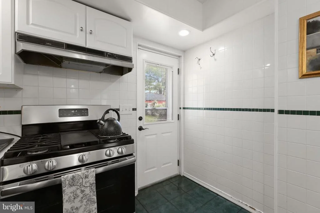 Photo of 2708 EVERGREEN AVENUE