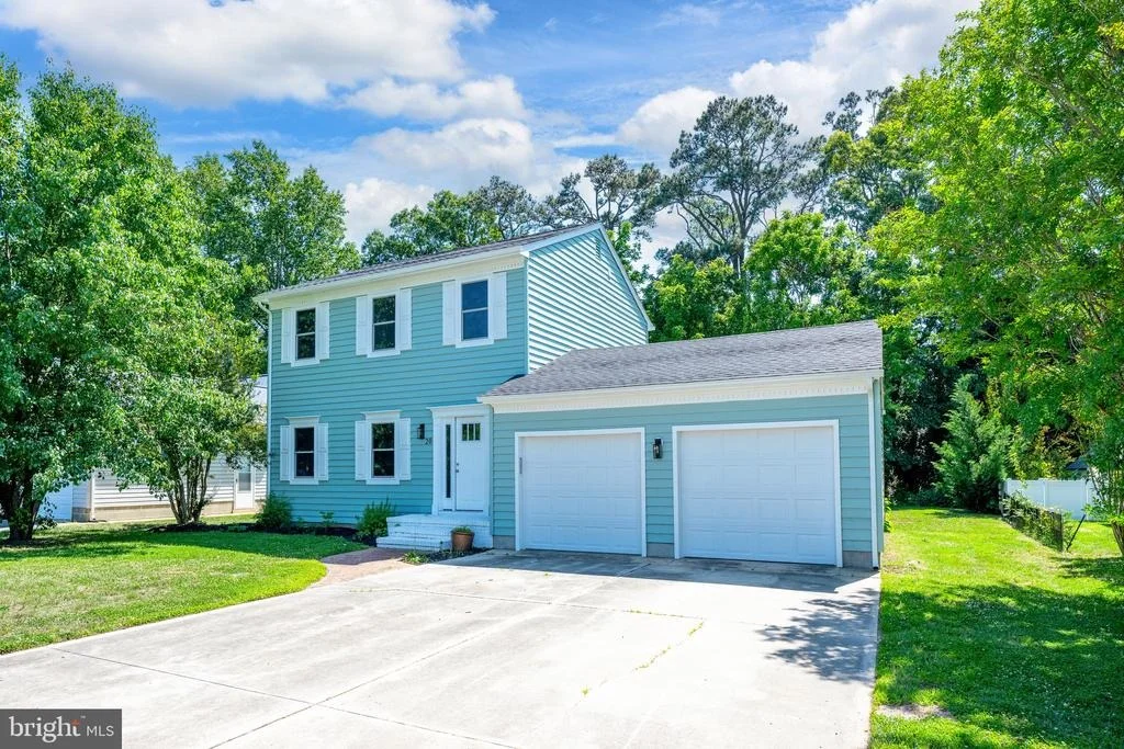 Photo of 20 COLGATE DRIVE