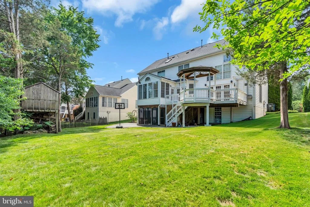 Photo of 43553 DEMPSEY LANE