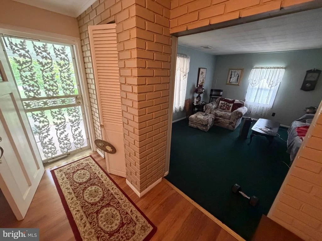 Photo of 1132 MAPLE ROAD