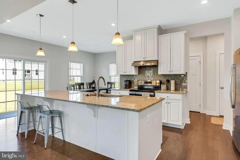 Photo of 8860 BANCROFT DRIVE