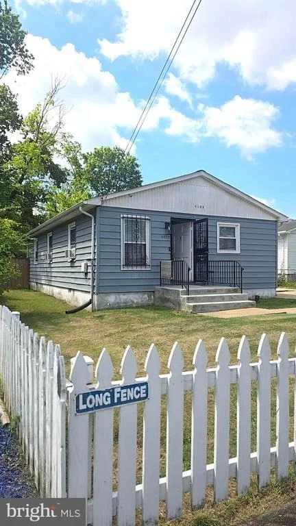 Photo of 6603 GATEWAY BOULEVARD