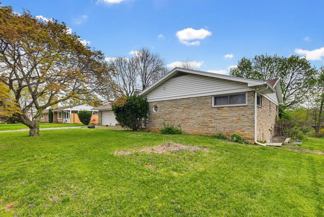 Photo of 715 FRANKLIN AVENUE