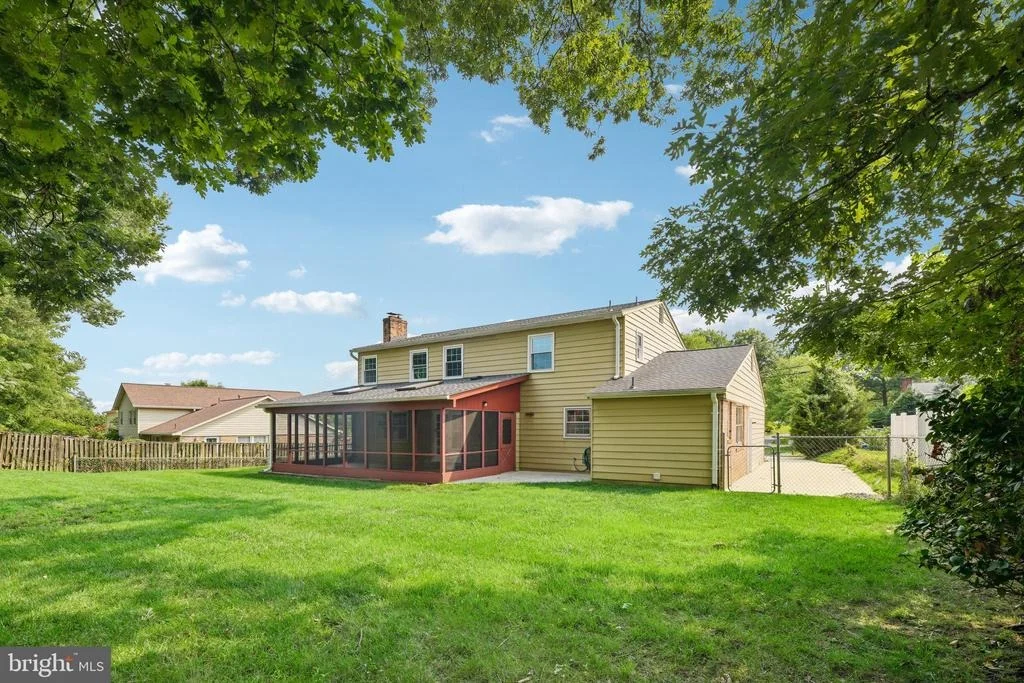 Photo of 8839 TUCKERMAN LANE