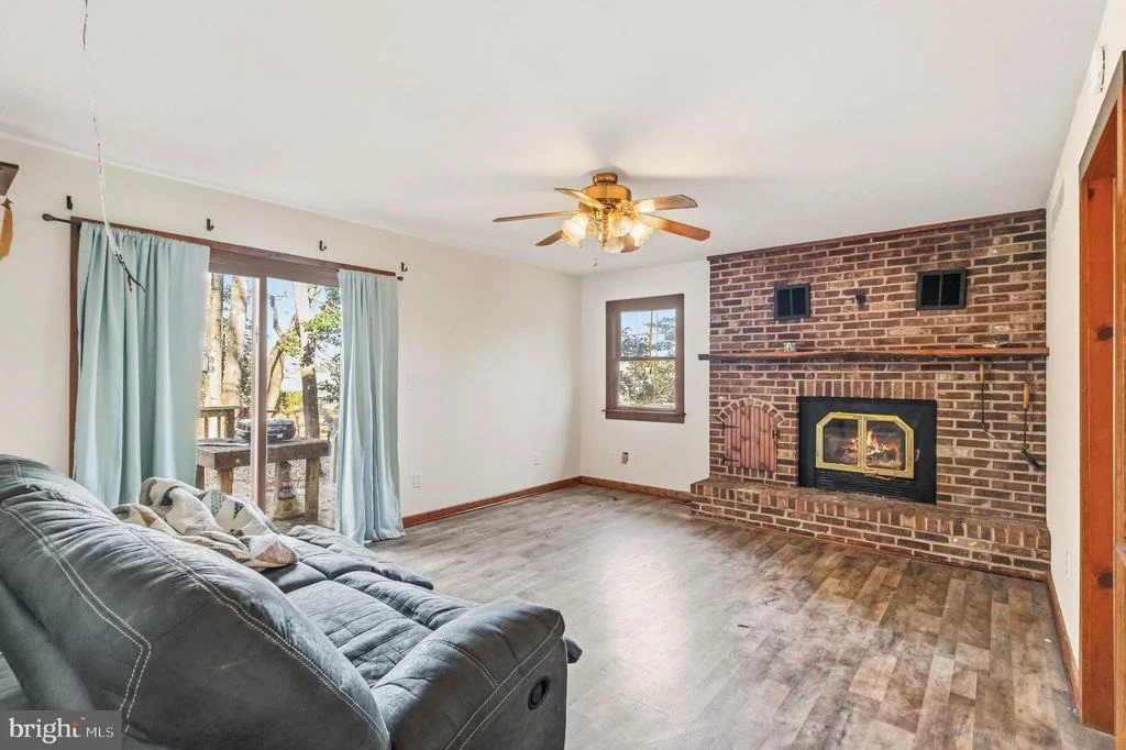 Photo of 19268 DEERFIELD ROAD