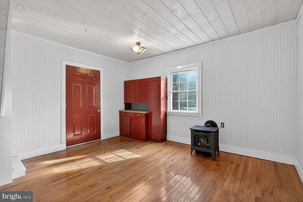Photo of 17641 RAVEN ROCKS ROAD