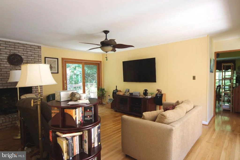 Photo of 8109 LANGBROOK ROAD