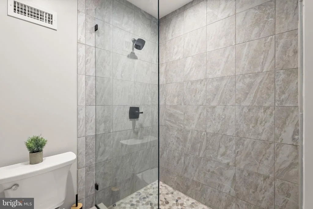 Photo of 4921 JENKINS LANE