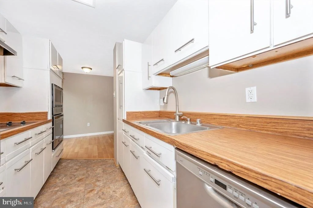 Photo of 4491 JADE COURT