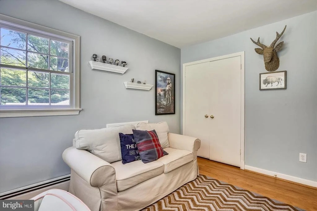 Photo of 1446 WOODACRE DRIVE