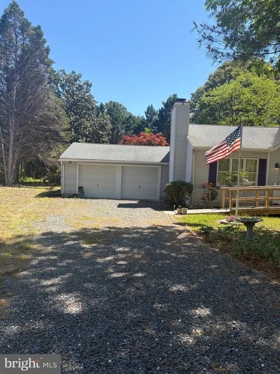 Photo of 207 THRASHER WAY