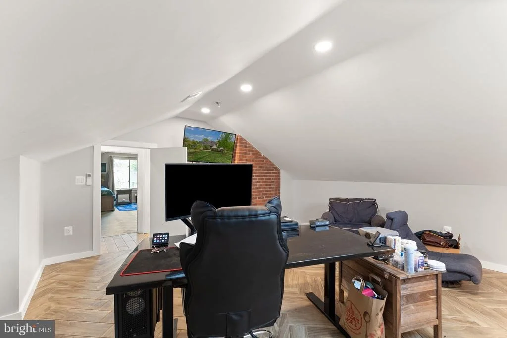 Photo of 4418 GILBERTSON ROAD