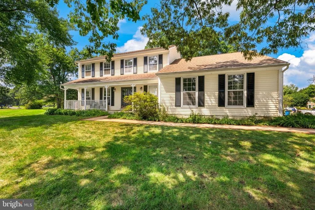 Photo of 6520 WHITE POST ROAD