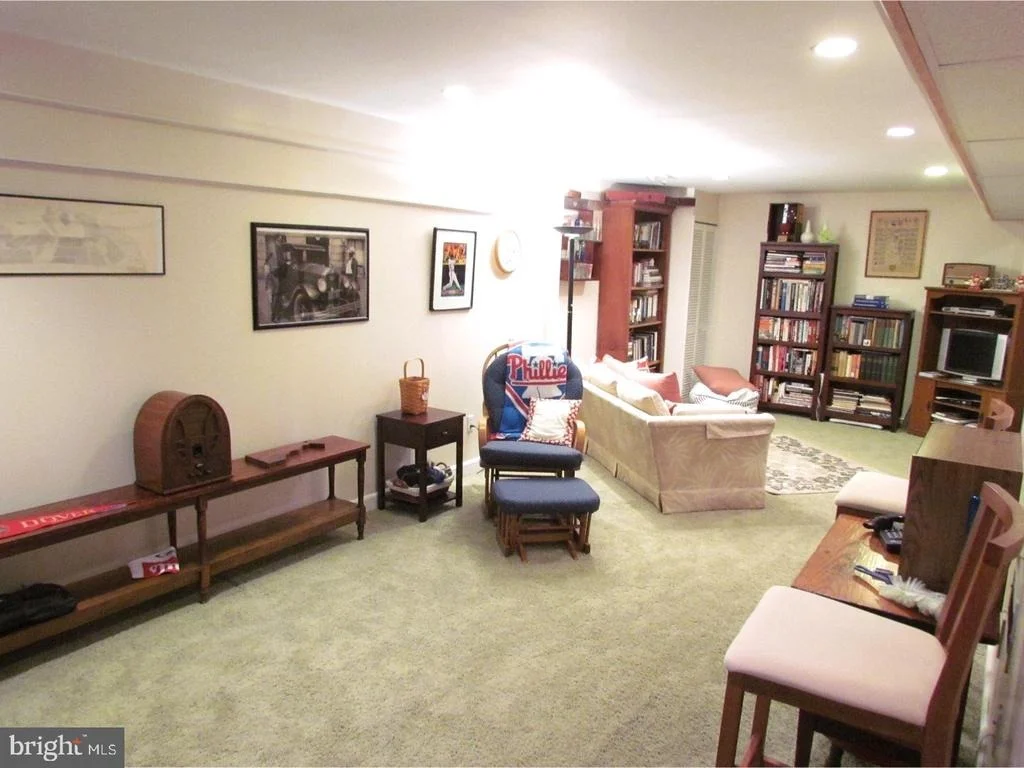 Photo of 120 DERBYWOOD CIRCLE