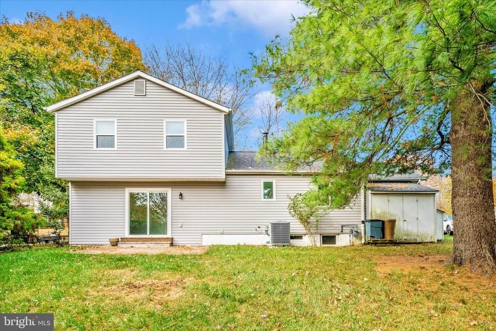 Photo of 15428 PEACH LEAF DRIVE