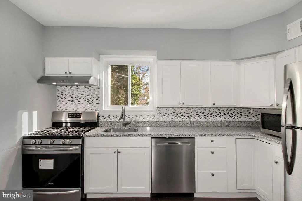 Photo of 4309 FAIRFAX ROAD