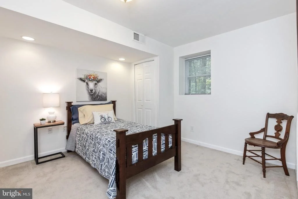 Photo of 11204 CRANBROOK LANE