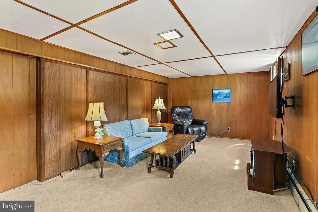 Photo of 7214 EARL DRIVE