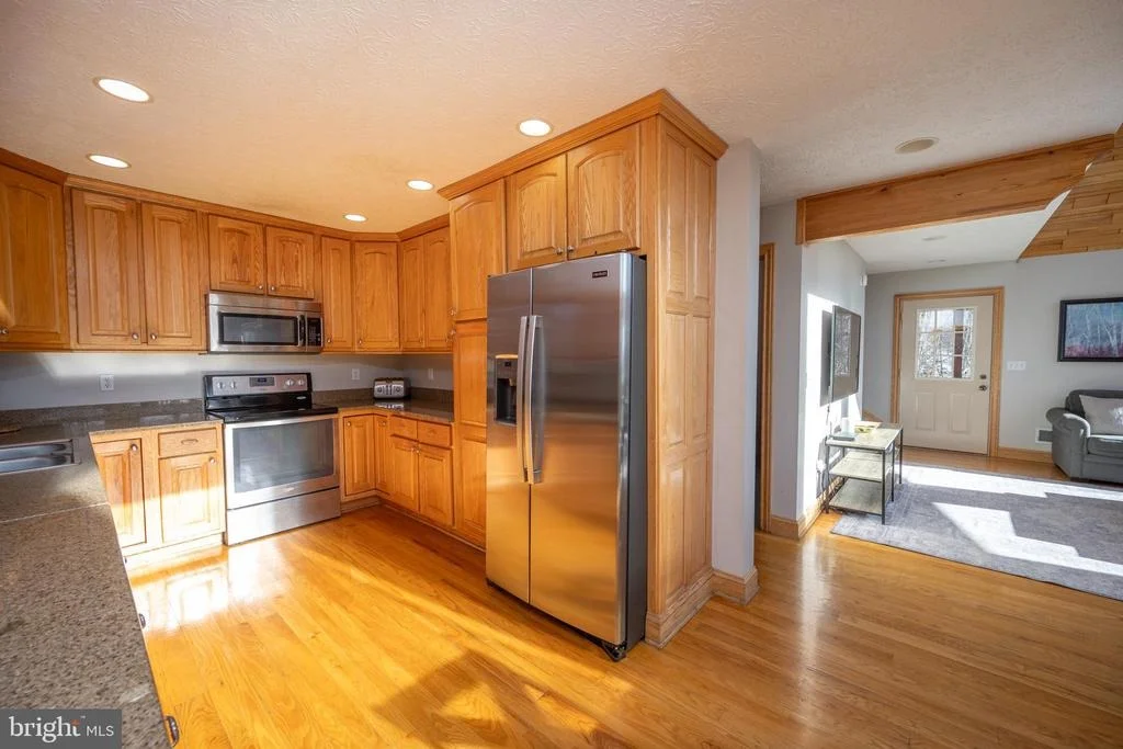 Photo of 723 PINNACLE DRIVE