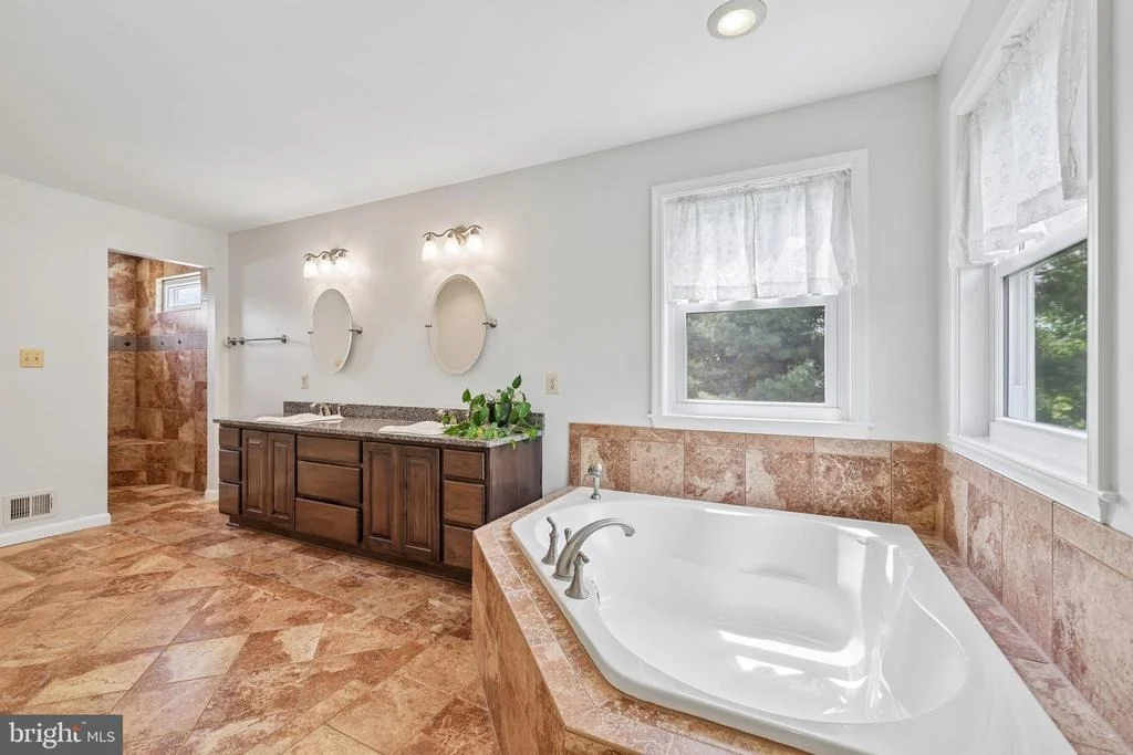 Photo of 902 CLAUSER COURT