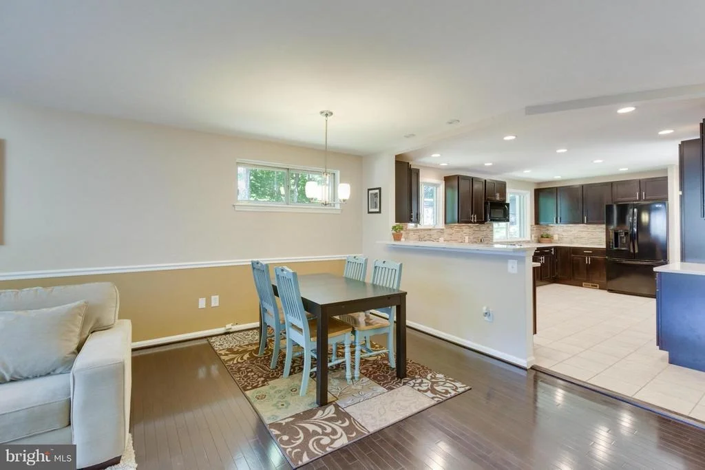 Photo of 6924 VANCOUVER ROAD