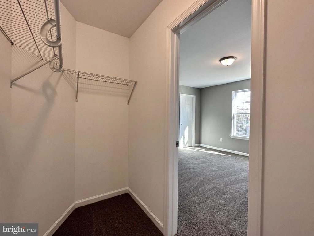 Photo of 1062 HICKORY DRIVE