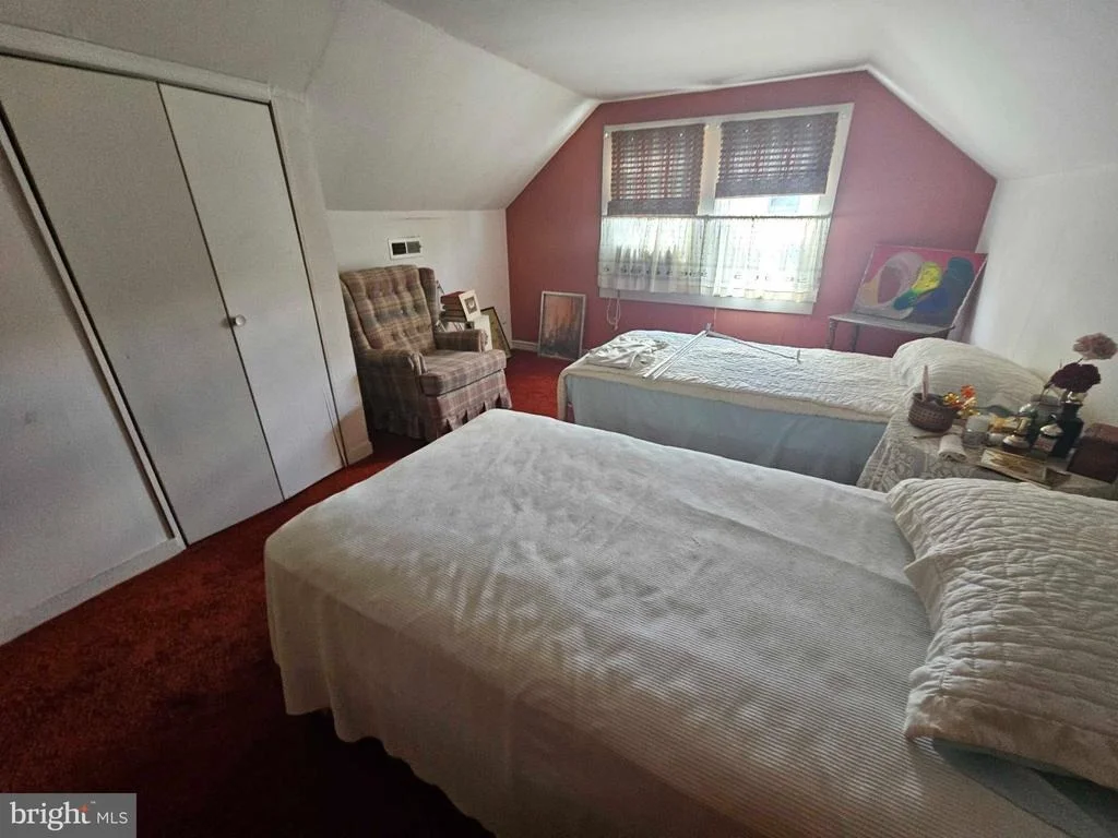 Photo of 305 CEDAR DRIVE