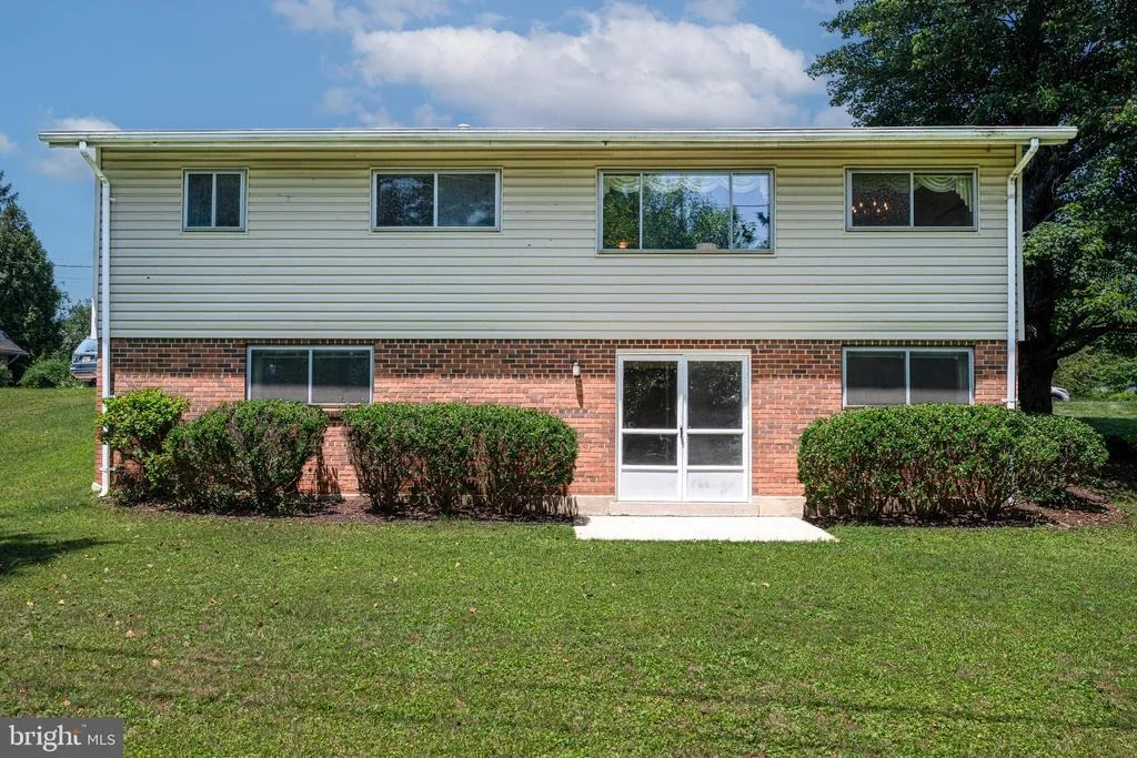 Photo of 11105 SLYE COURT