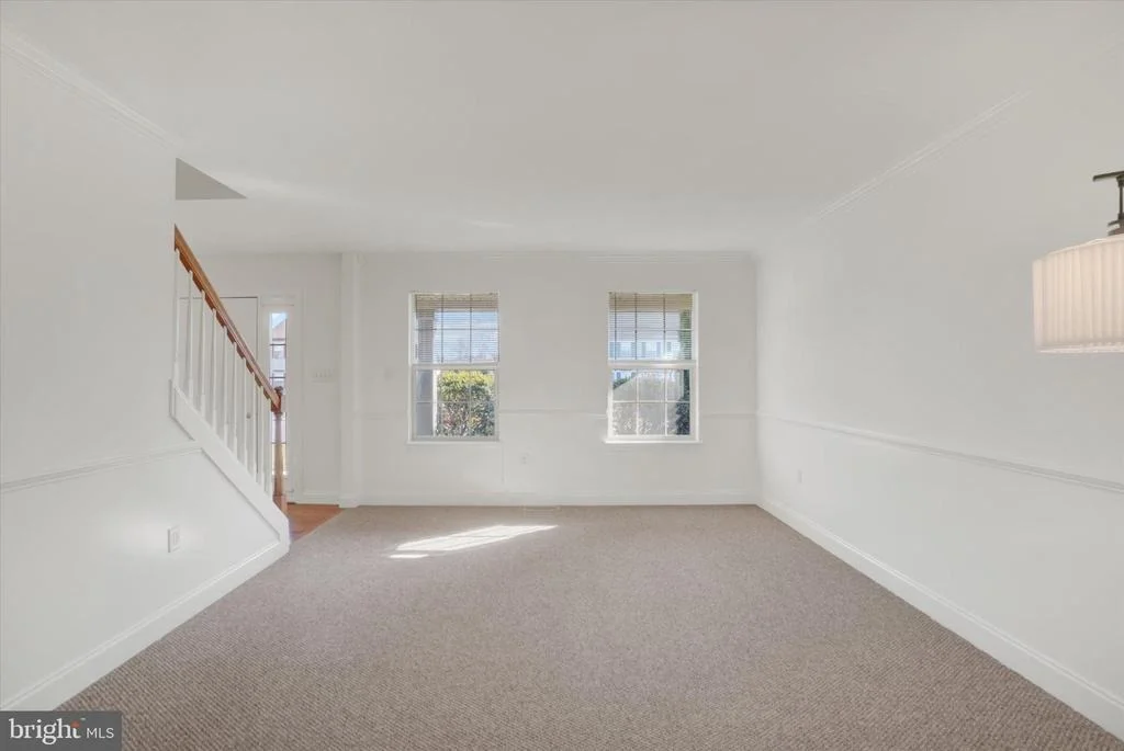 Photo of 3014 BITTERNUT BOULEVARD