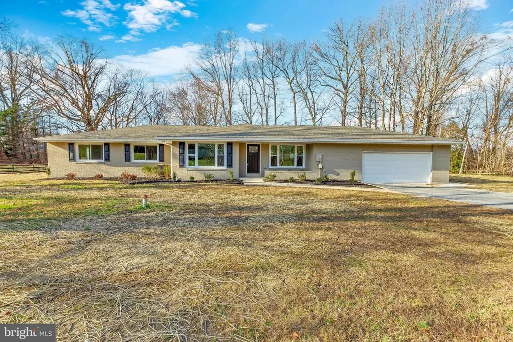 Photo of 9426 BOYDS TURN ROAD