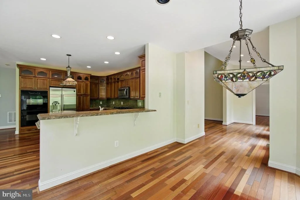 Photo of 1002 COVINGTON WAY