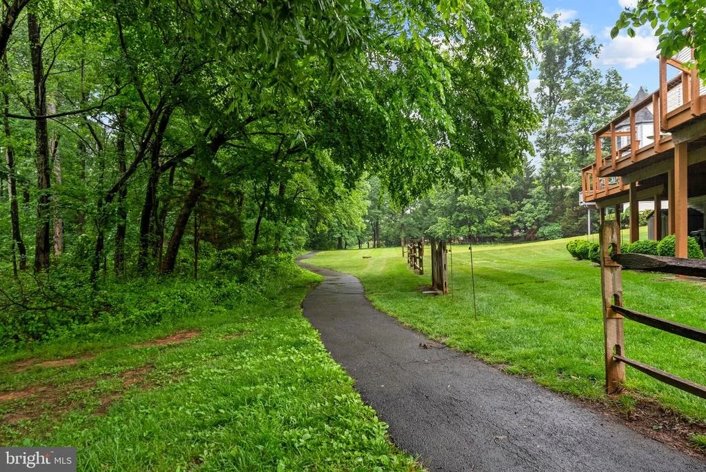 Photo of 36 RUTHERFORD CIRCLE