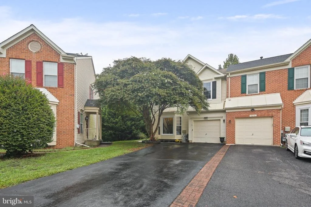 Photo of 322 TIMBERBROOK COURT