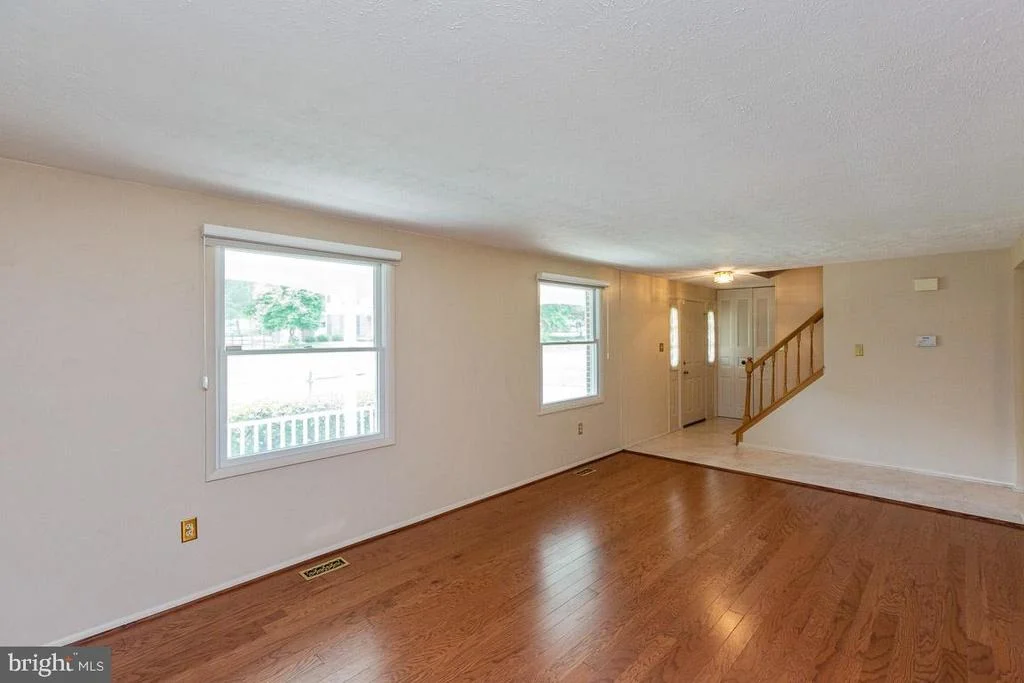 Photo of 7725 BARNSTABLE PLACE