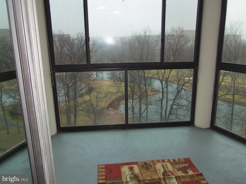 Photo of Unit 2910 at 15107 INTERLACHEN DRIVE