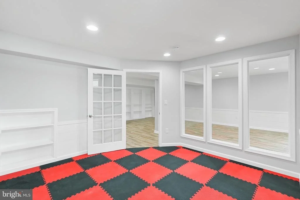 Photo of 9059 RANDOLPH CIRCLE