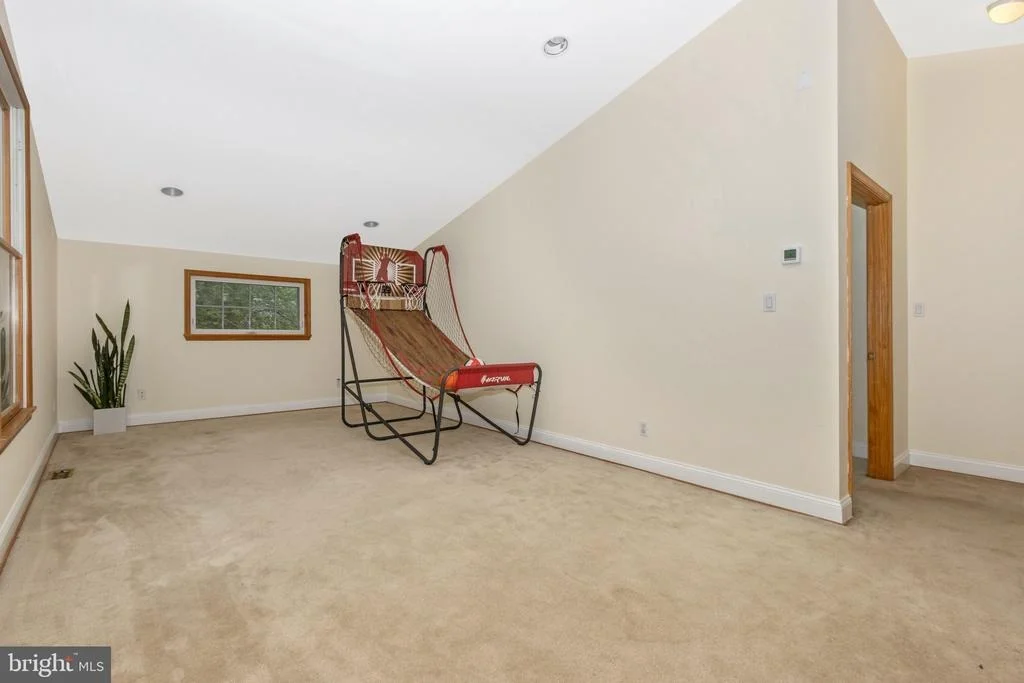Photo of 120 PIPING ROCK DRIVE