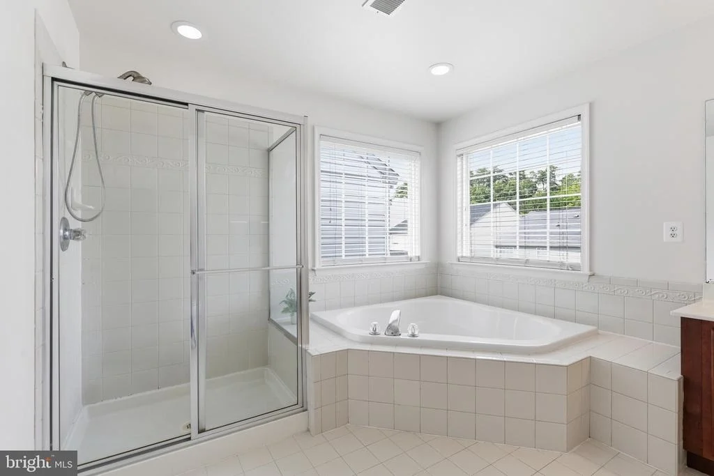 Photo of 17515 MINA LANE