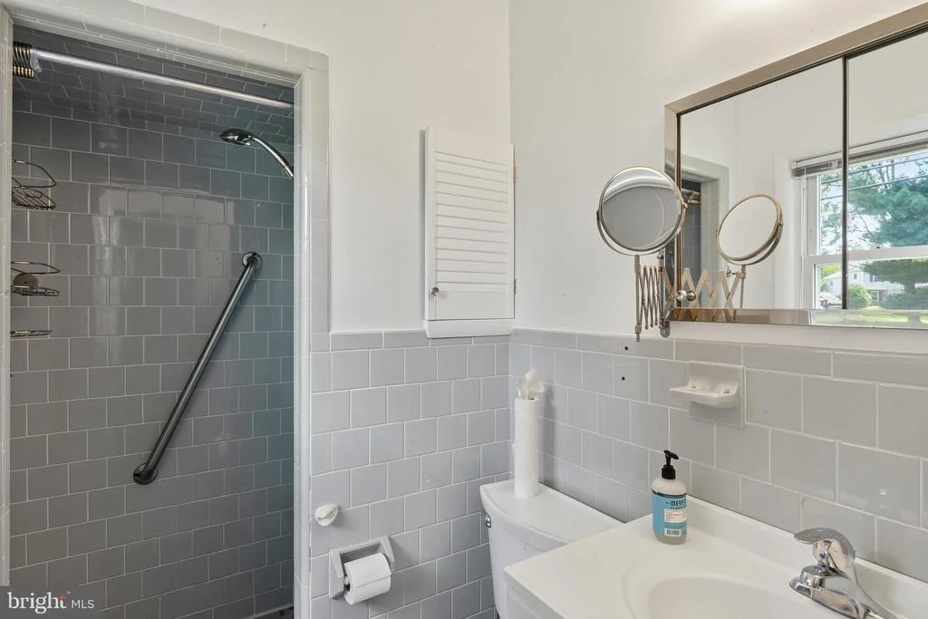 Photo of 6308 JULIE PLACE
