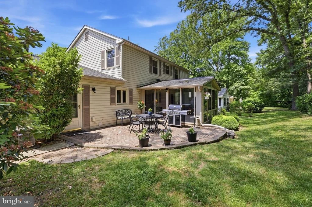 Photo of 1703 CROFTON PARKWAY