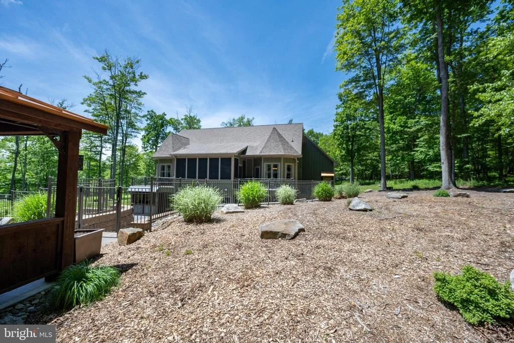 Photo of 60 JOANS LANE