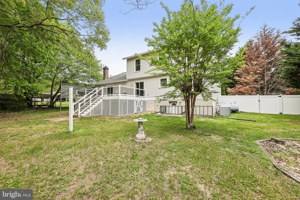 Photo of 592 EASON DRIVE