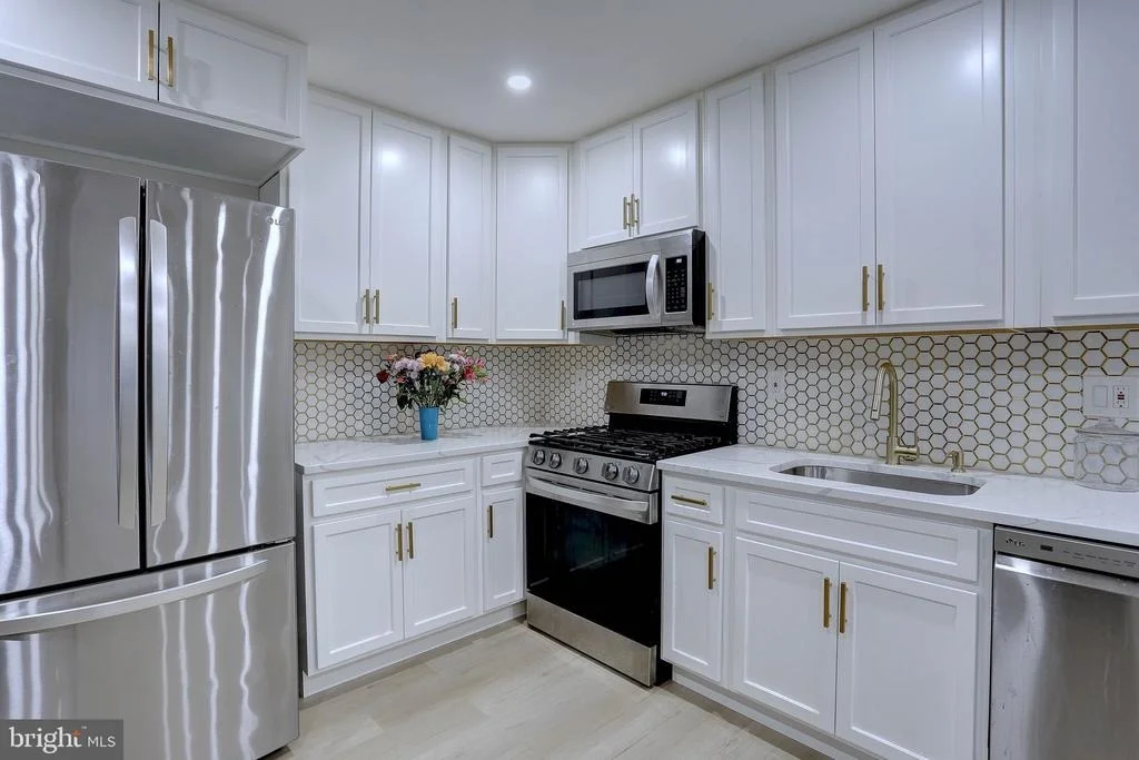 Photo of 232 CANDYTUFT ROAD