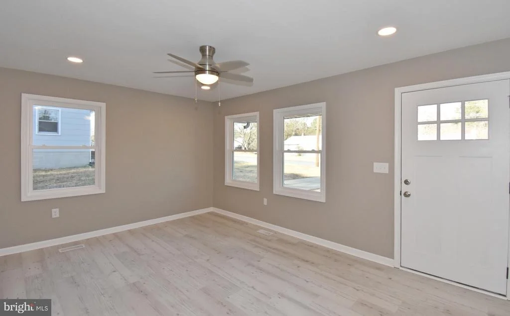 Photo of 516 OVERBROOK DRIVE