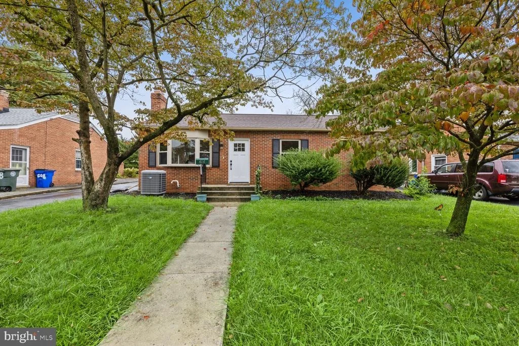 Photo of 606 BIGGS AVENUE