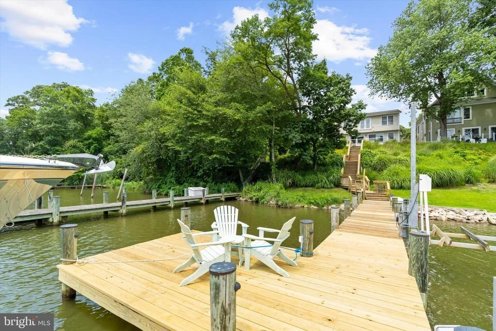 Photo of 971 PHILLIPS DRIVE