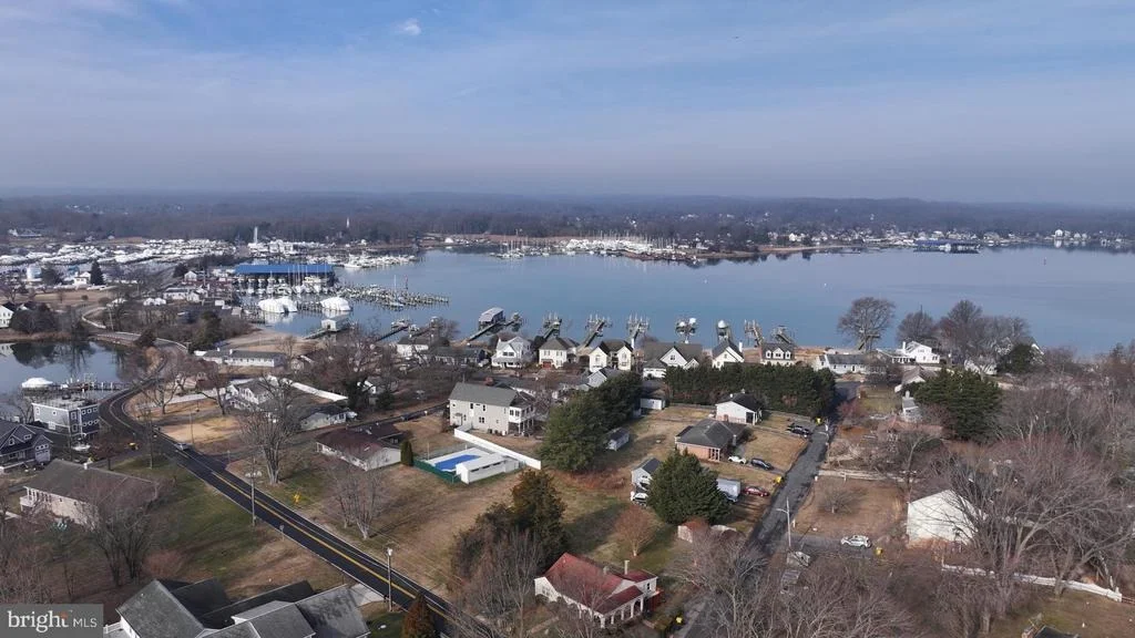 Photo of 1110 MURRAY DRIVE