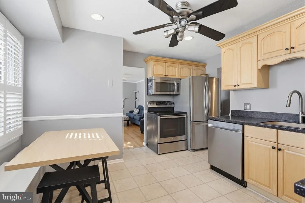 Photo of 620 LEE WAY